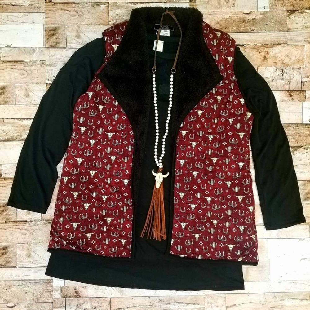 NWT L&B vest size small